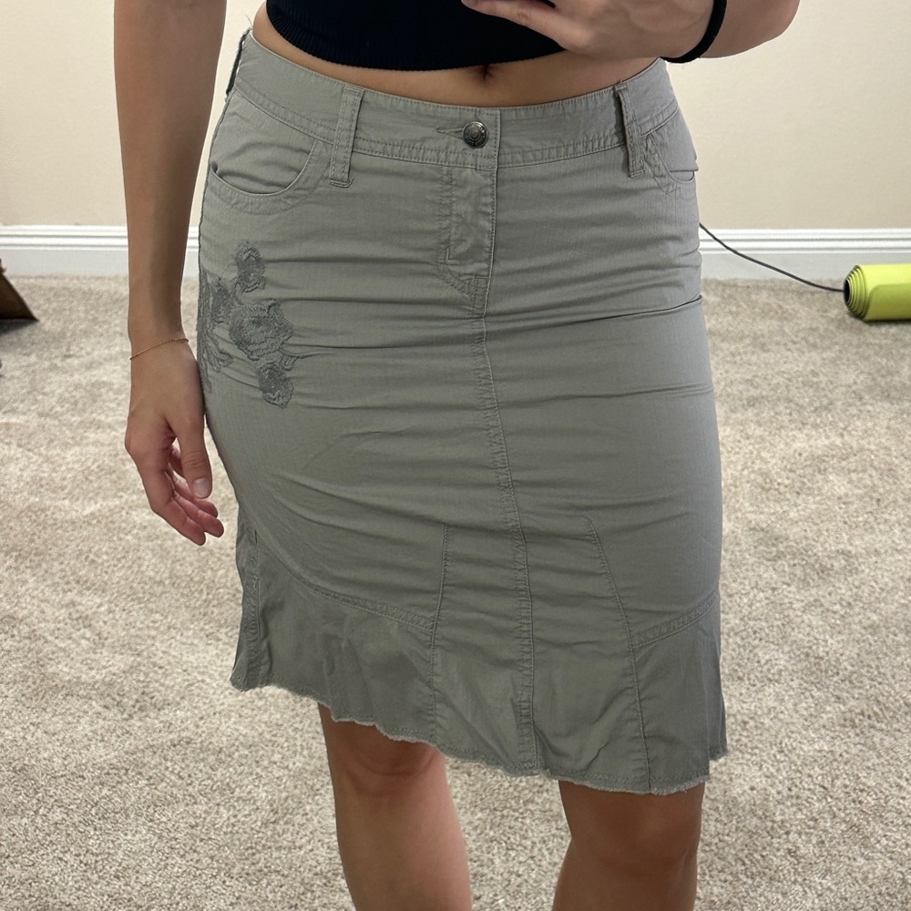 Fit and flare midi skirt